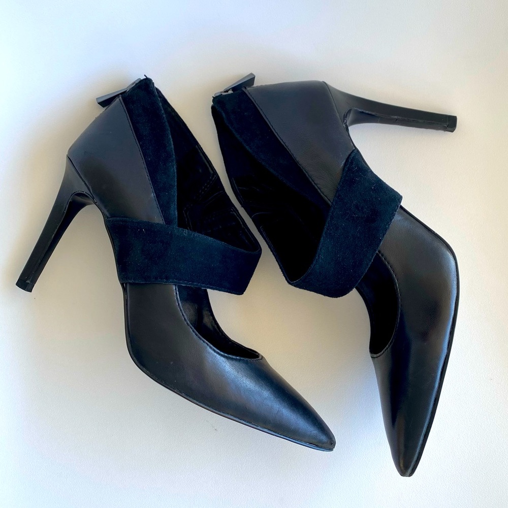 Vince Camuto leather heels. Great condition. Size 8